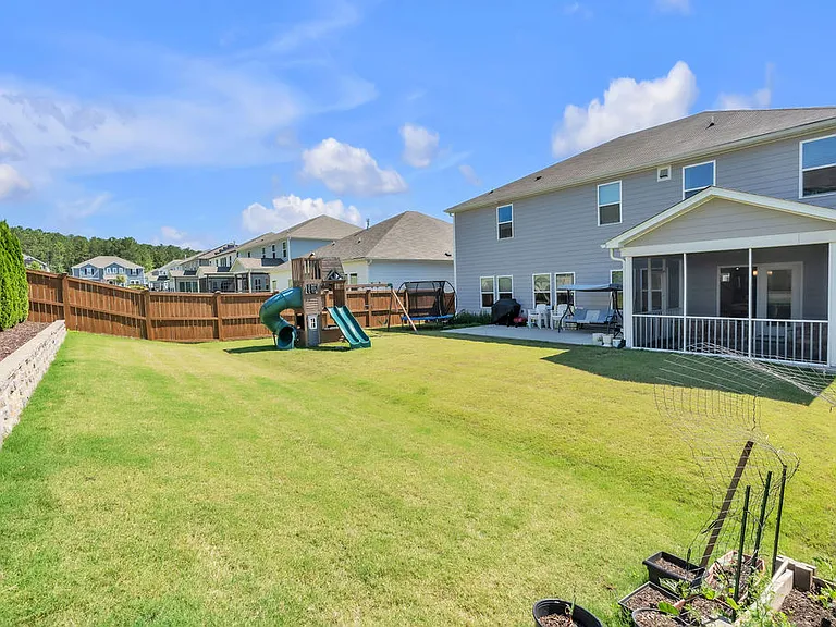 2520 Elm Grant Dr — Photo 32