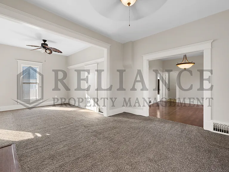 215 N King St — Photo 7