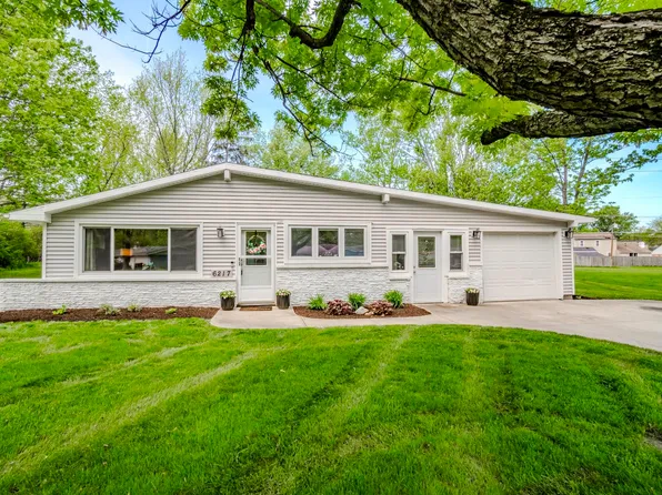 6217 Salge Dr, Fort Wayne, IN 46835