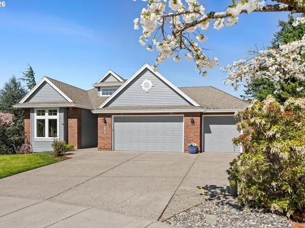 11620 SE Buckskin Ct, Happy Valley, OR 97086