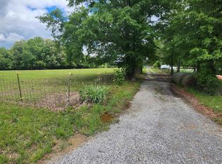 305 Stolle Farm Rd, Ashville, AL 35953