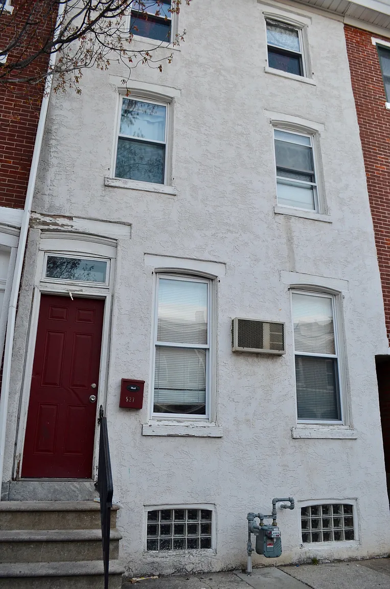 527 Kohn St photo 1