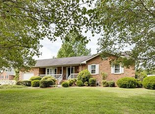 5601 Racine Rd, Randleman, NC 27317