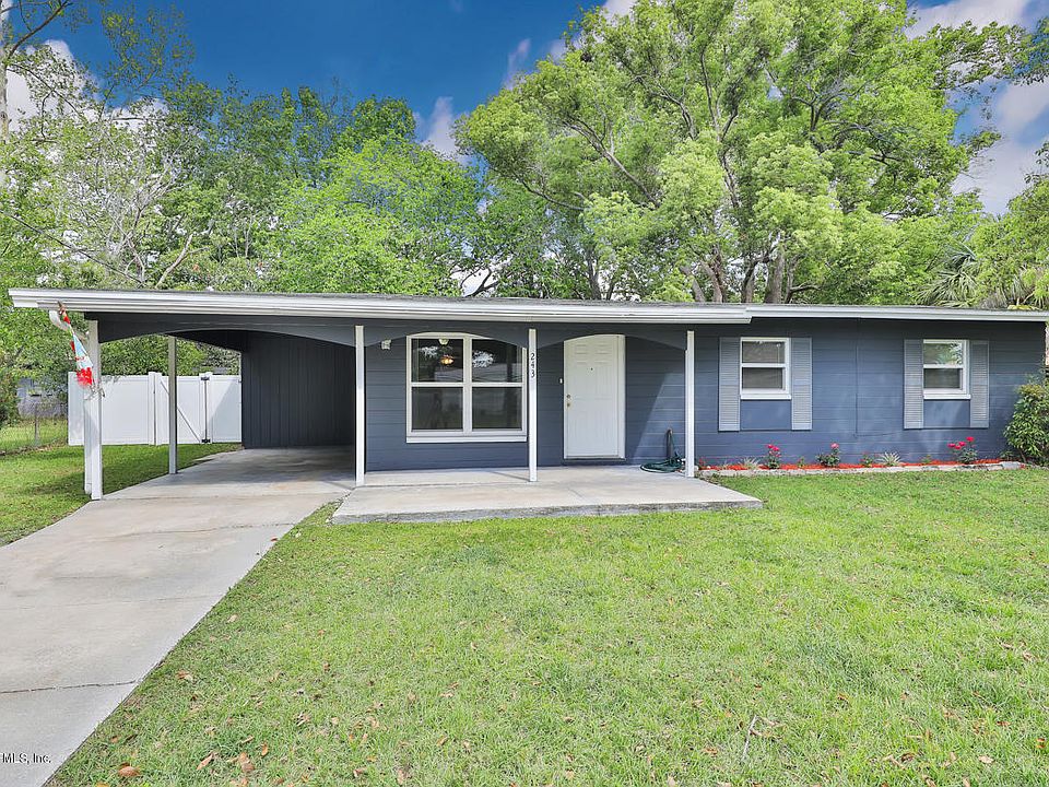 1st image of 243 BLAIRMORE Boulevard E