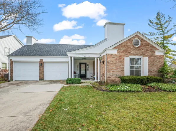 145 Rivershire Ln, Lincolnshire, IL 60069