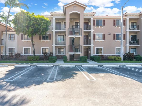 22931 SW 88th Pl #300