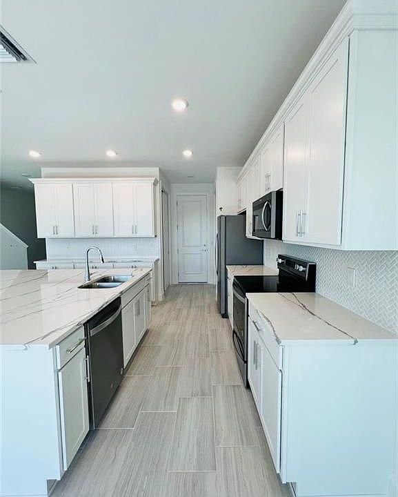 1st image of 4086 Sonoma Oaks Cir