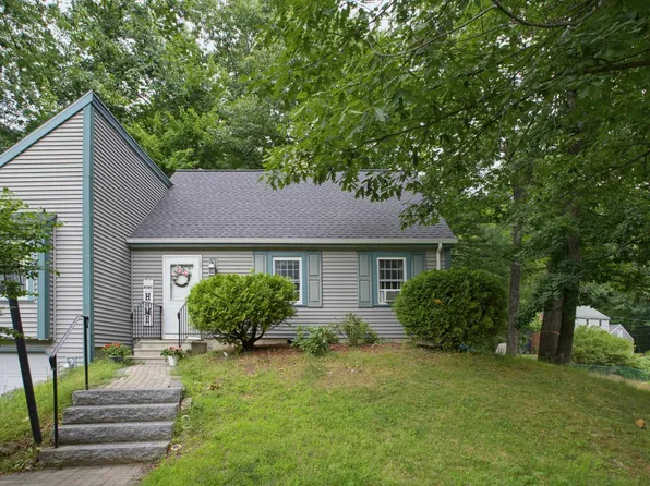 21 Shelburne Road, Nashua, NH 03063