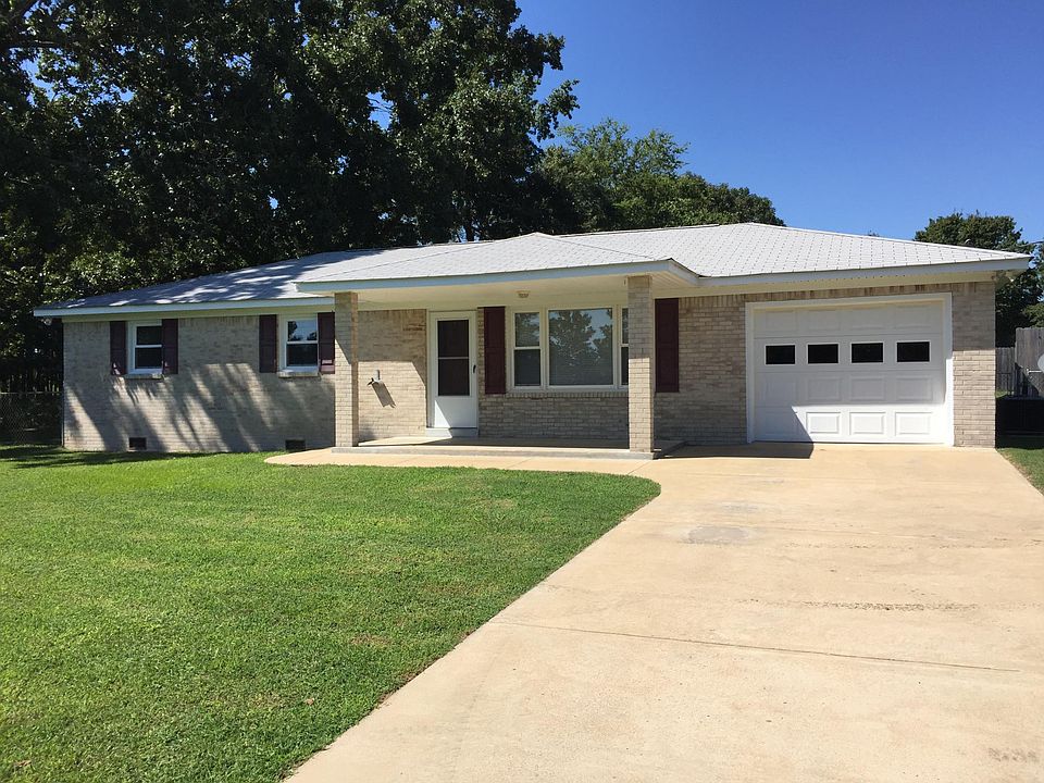 1st image of 6044 Whites Ln
