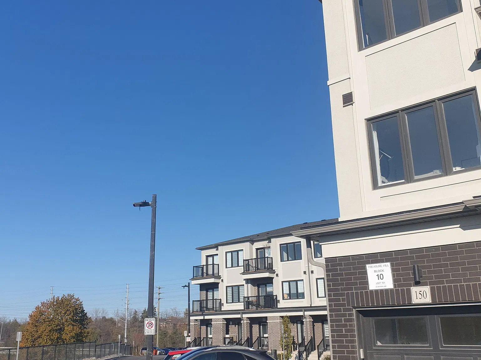 3 bed, $3,000 — Photo 4