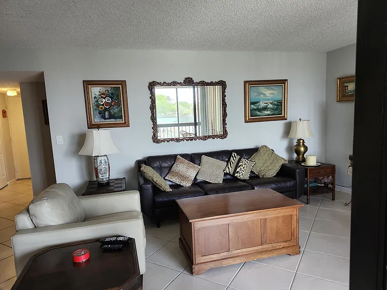 450 Egret Cir — Photo 7