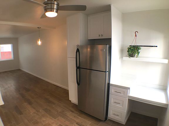 5th image of 3970 Mississippi St #3974
