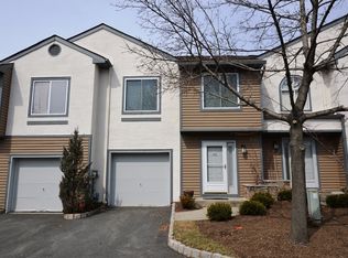 955 S Springfield Ave #105, Springfield, NJ 07081