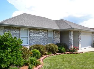 852 S Natalie Ave, Springfield, MO 65802