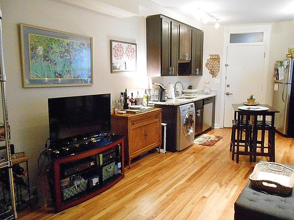 3rd image of 2235 W Wilson Ave #3VVF