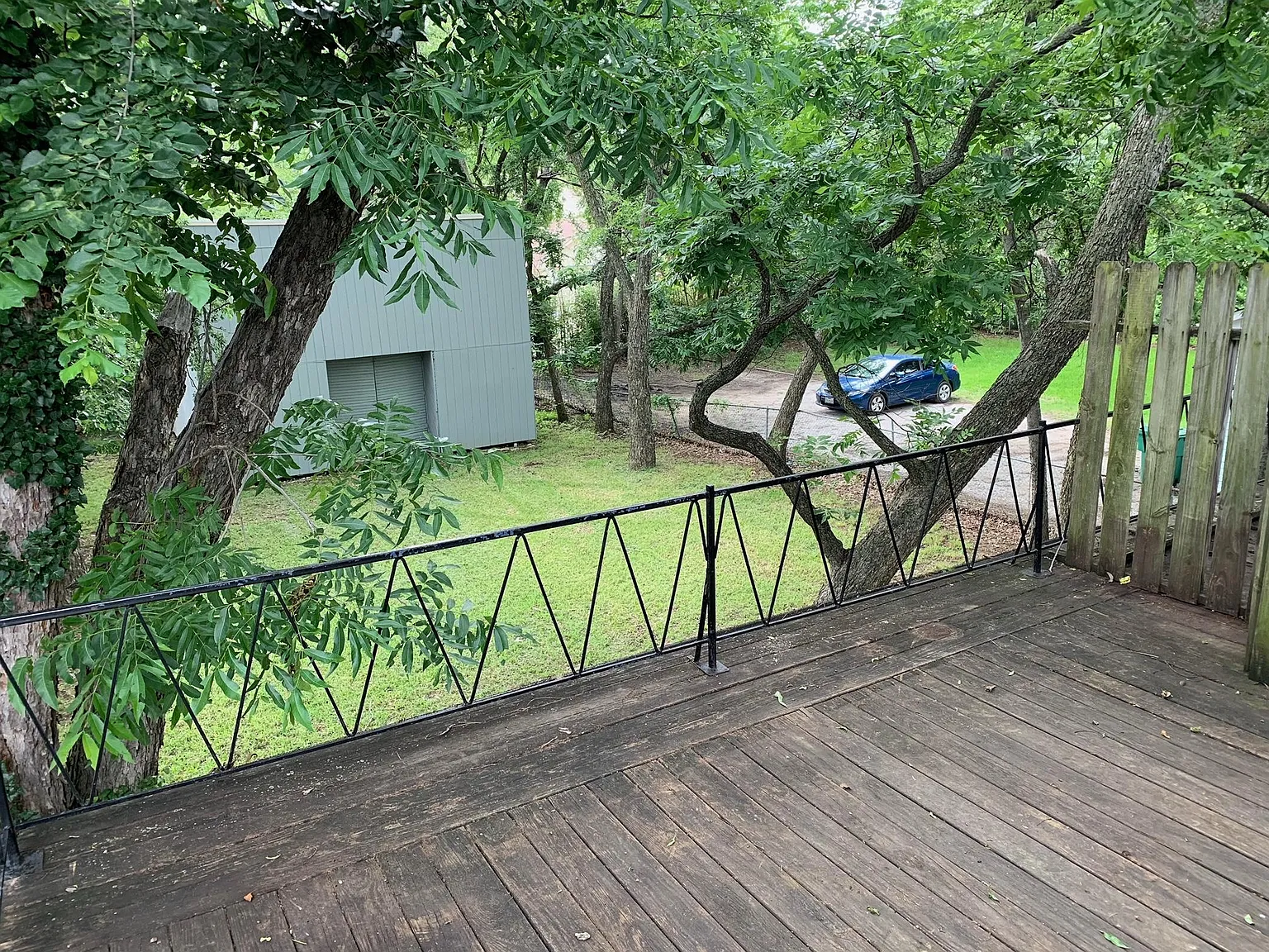 408 Ponder St — Photo 3