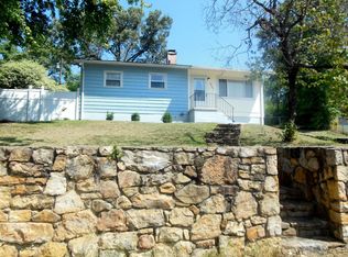 3805 Woodleigh Rd NW, Roanoke, VA 24017