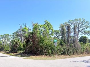 2801 12th St #3, Englewood, FL 34224