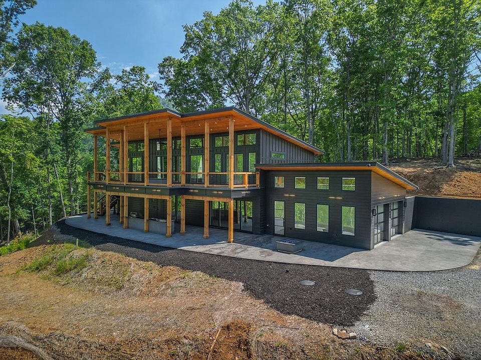 1st image of 265 Park Glen Ln