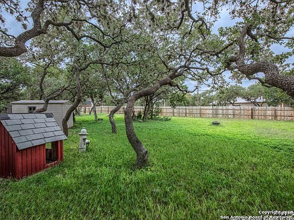 2nd image of 14238 Emerald Hill Dr