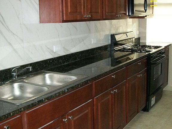 2nd image of 4941 W West End Ave #1