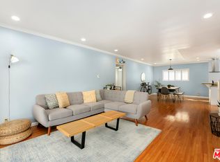 3752 Lockland Dr, Los Angeles, CA 90008