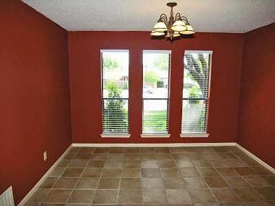 5th image of 1109 Misty Woods Ct