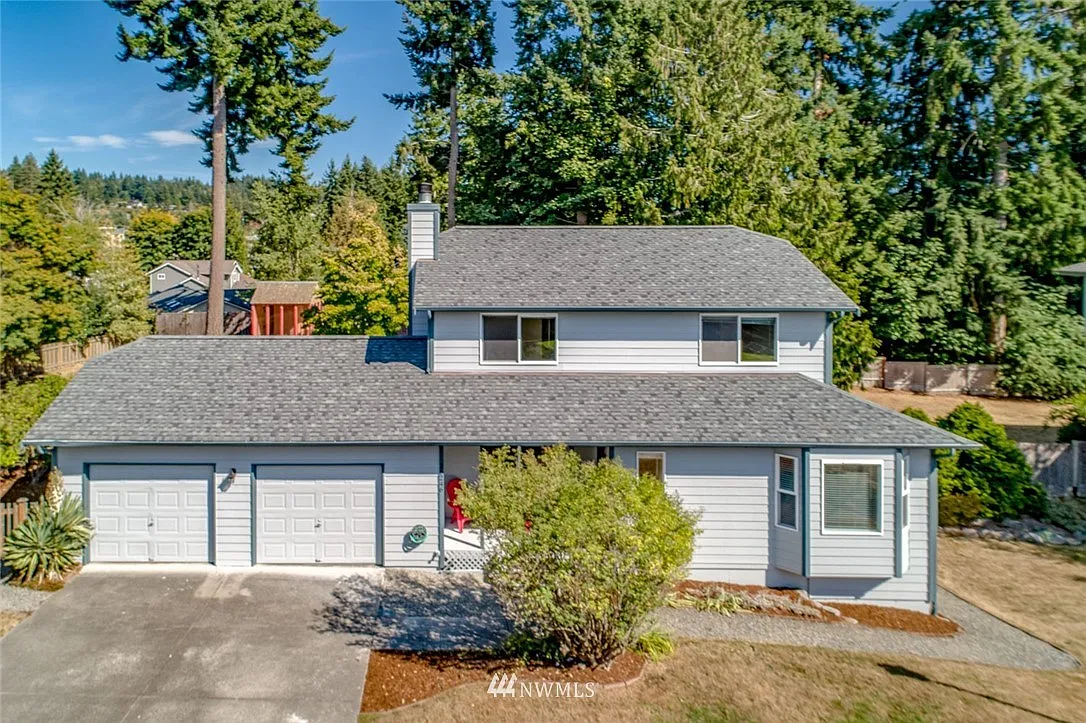 26246 Montera Loop NE photo 1