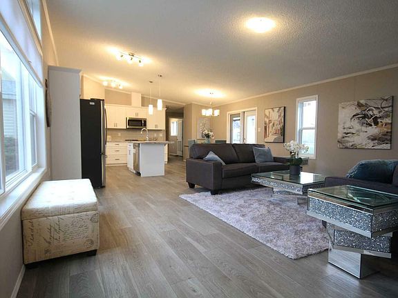 2nd image of 7049 48th St