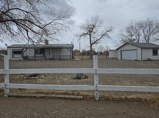 5370 Meadow Ln, Silver Springs, NV 89429