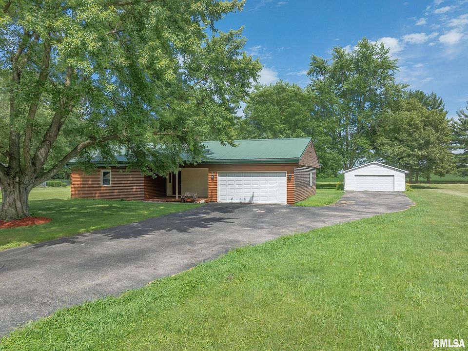 1st image of 1113 Windcrest Dr