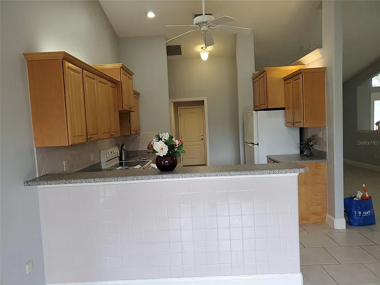 47 Fenimore Ln — Photo 7