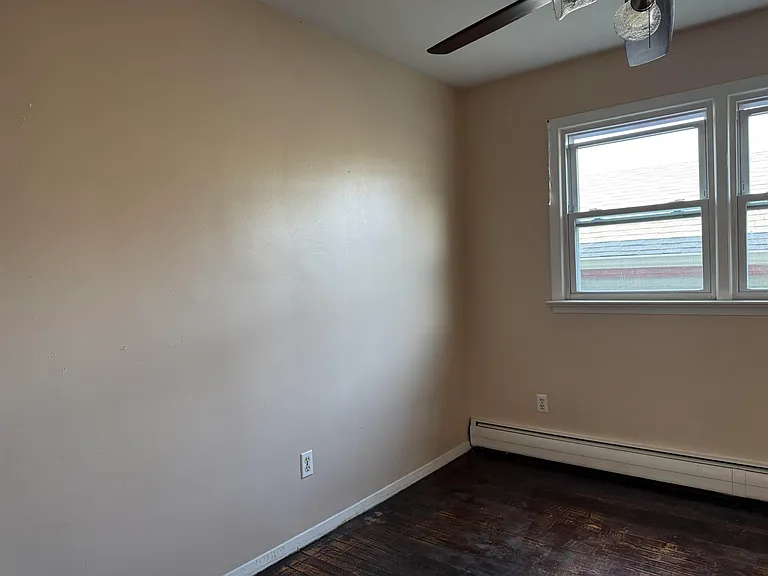 108 Evergreen St #2 — Photo 17