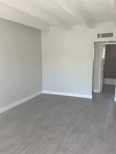 Floor plan 8