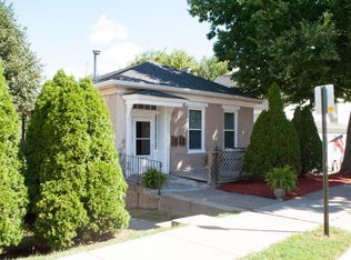 1805 University Ave #B, Dubuque, IA 52001
