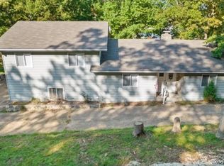 802 Susan Rd, Lake Ozark, MO 65049