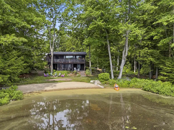 37 Moose Pond Drive, Bridgton, ME 04009
