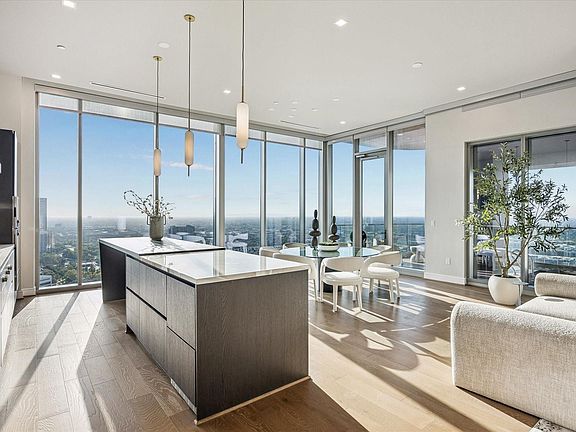 2nd image of 1711 Allen Pkwy #3204
