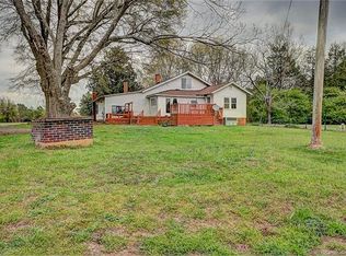 1735 Delview Rd, Cherryville, NC 28021