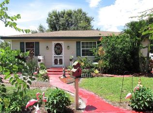 3907 26th St SW, Lehigh Acres, FL 33976