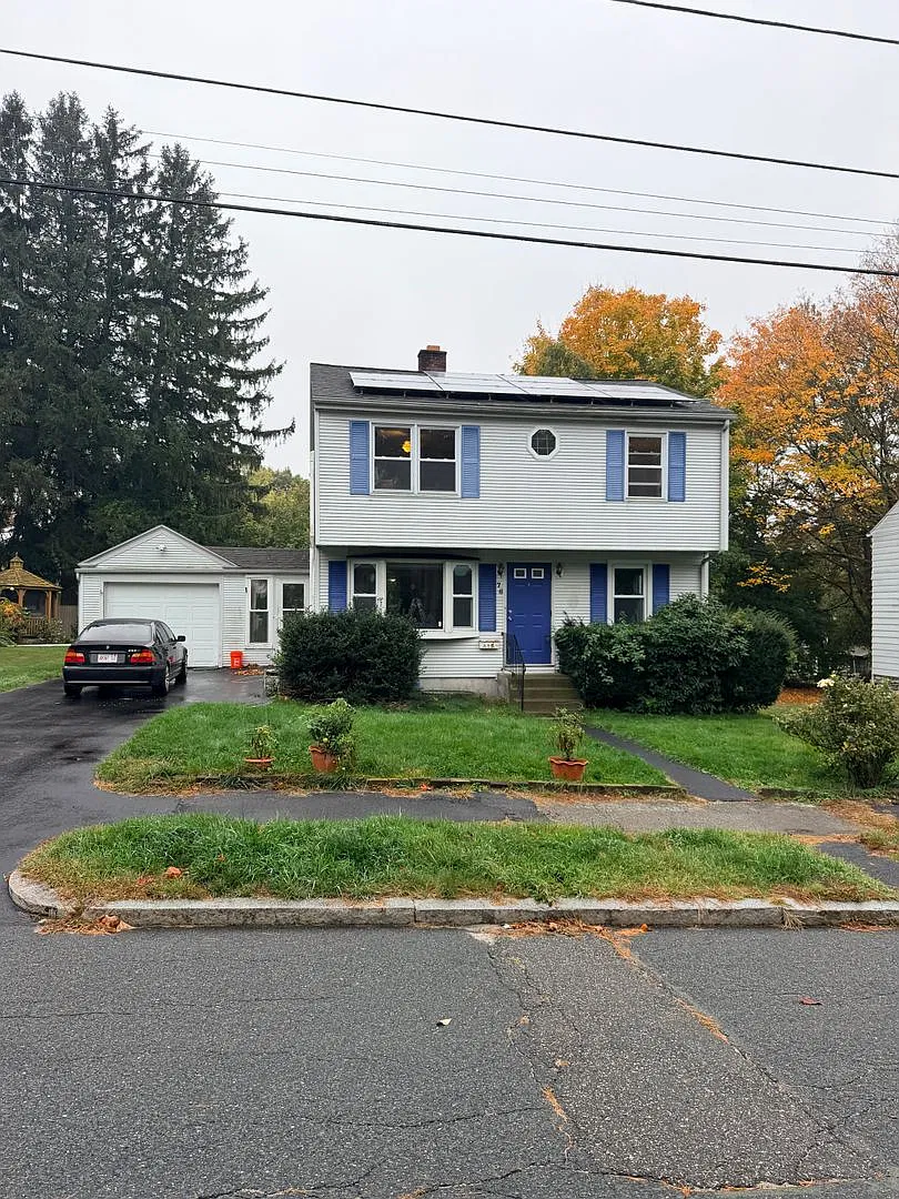 Single Family three bedroom — Photo 1