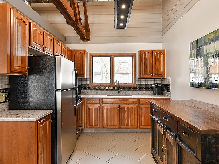 Lancaster Village Apartments — Photo 61