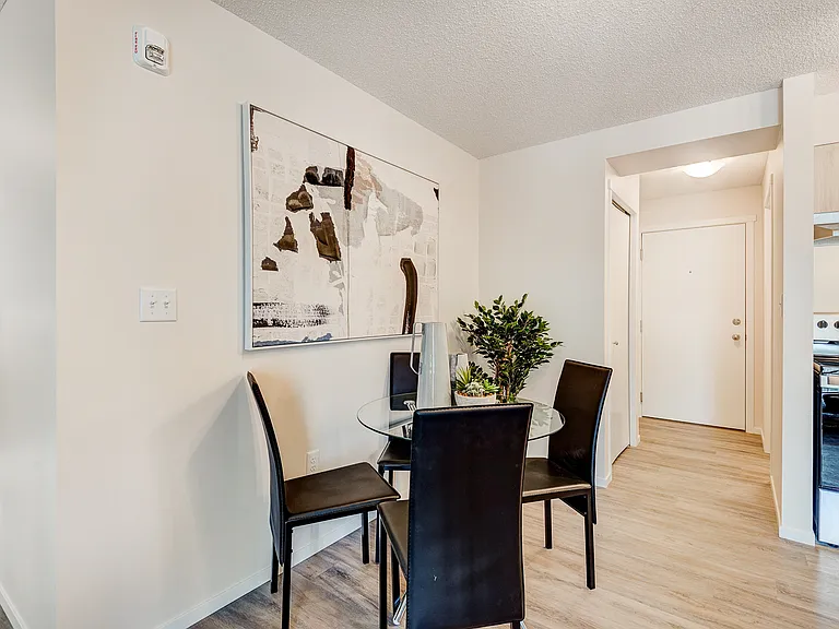73 Skyview Point Cres NE — Photo 94