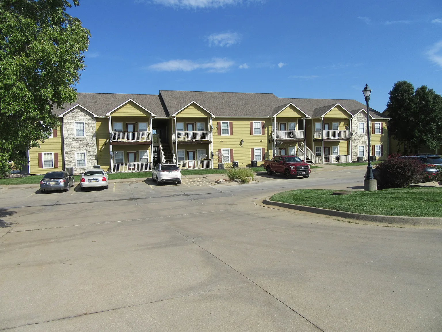 1 bed, $900 — Photo 2
