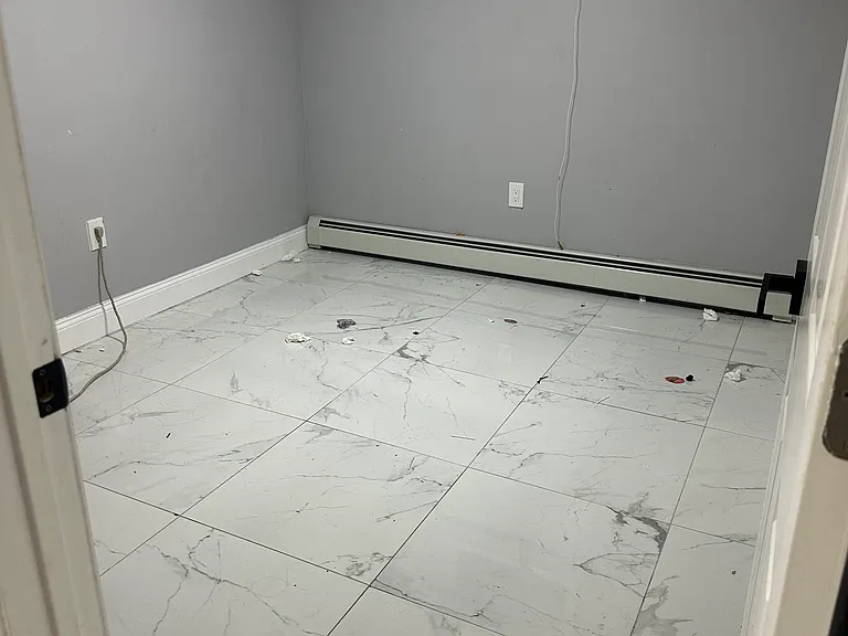 1155 Fteley Ave #BASEMENT — Photo 7