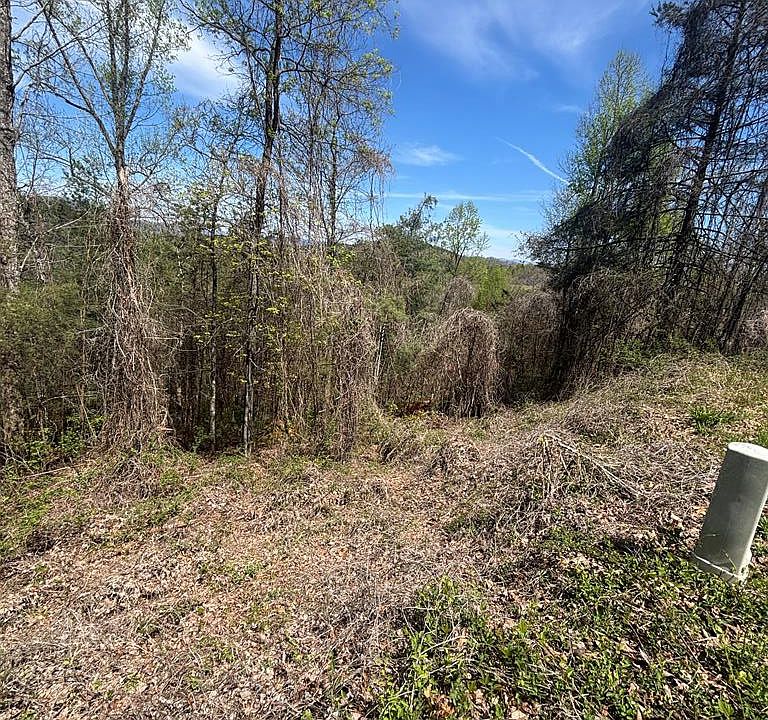 1st image of 200 Carolina Fox Cir #35