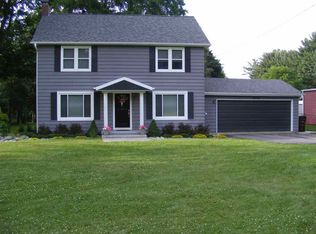 5946 Riverside Dr, Jackson, MI 49201