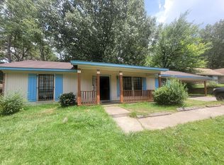 1728 Casteel Dr, Jackson, MS 39204