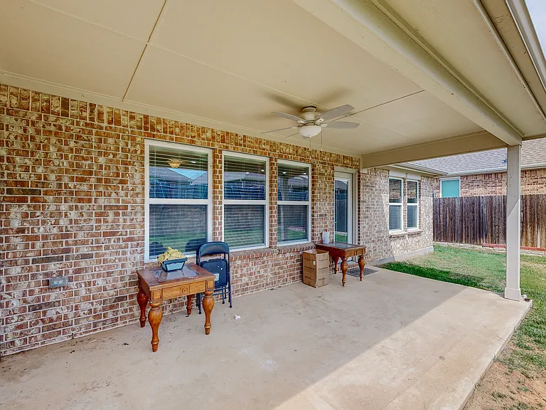 8100 Horseman Rd — Photo 25