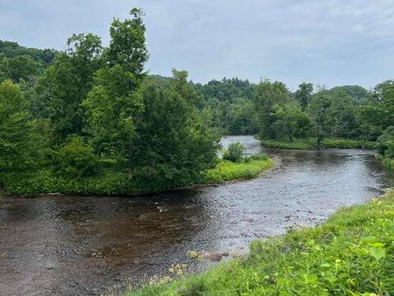 4th image of 0 River Rd